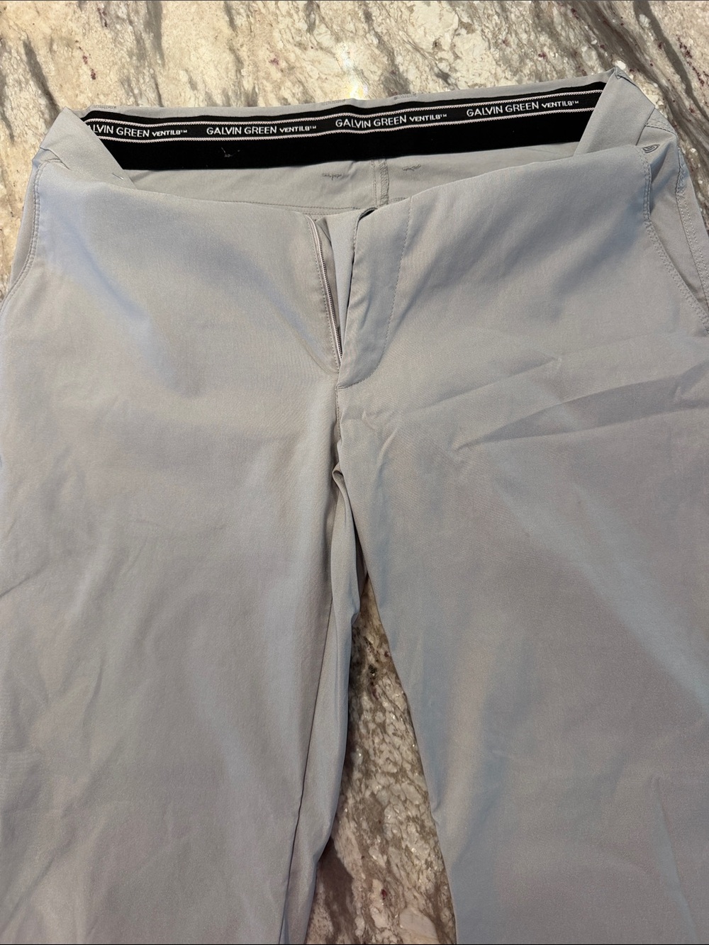 Galvin Green Men’s Light Gray Chino-Style Performance Pants
